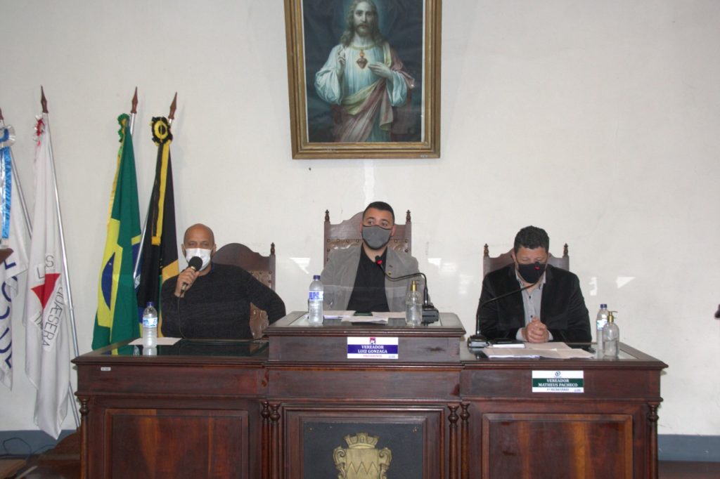 Júlio Cesar Correa presta depoimento CPI Saneouro