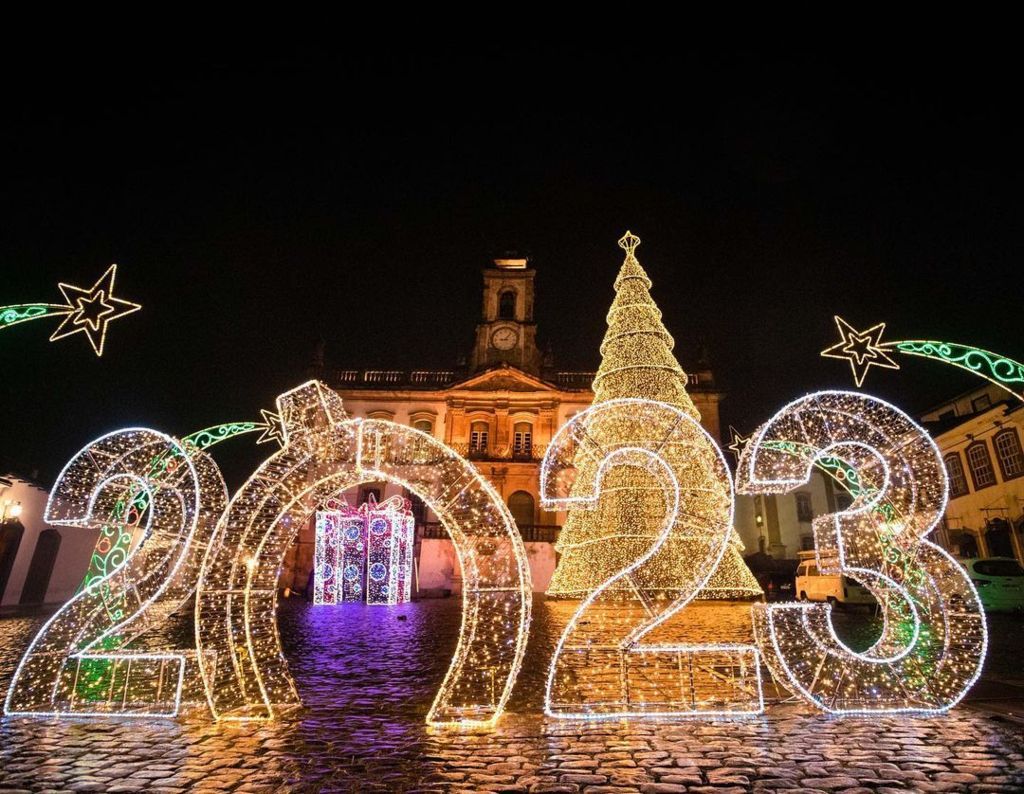 Câmara Municipal inaugura iluminação de Natal 2016 - Câmara