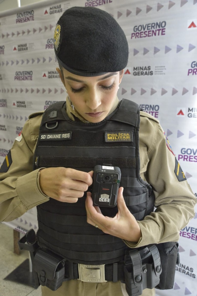 Letalidade da PM cai 90% em batalhões que adotaram câmeras em uniforme