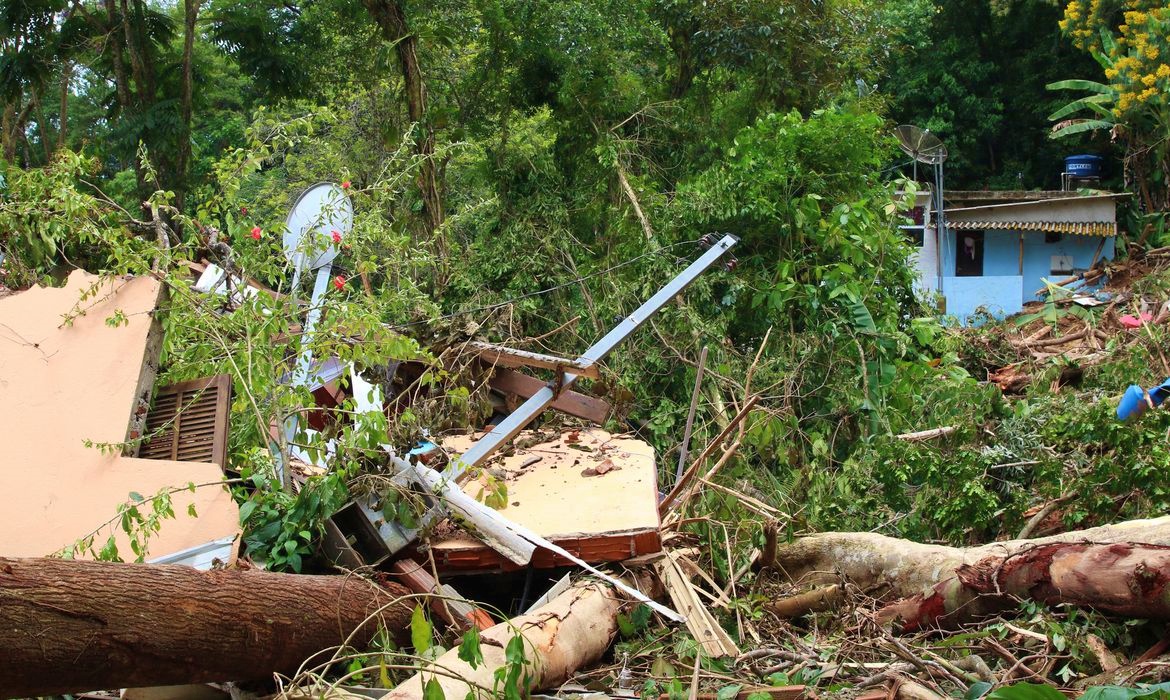 ministro-estima-em-ate-r-120-milhoes-o-investimento-federal-em-acoes-no-litoral-paulista