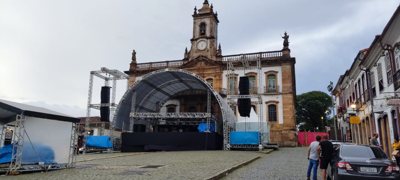 palco-praca-tiradentes-carnaval-imperial2023-ouro-preto